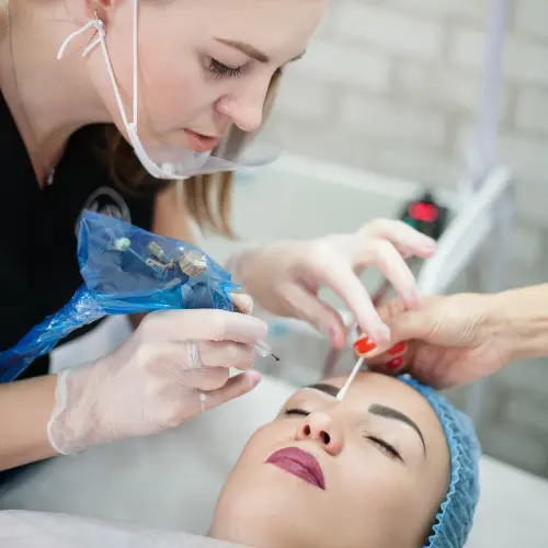 Eyebrow-Microblading-for-Summer-Bride